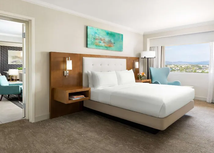 Hilton East Hotel