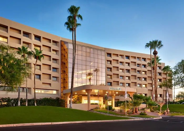 Hilton East Hotel 3*
